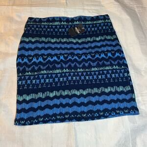 Hollister Skirt XS NWT